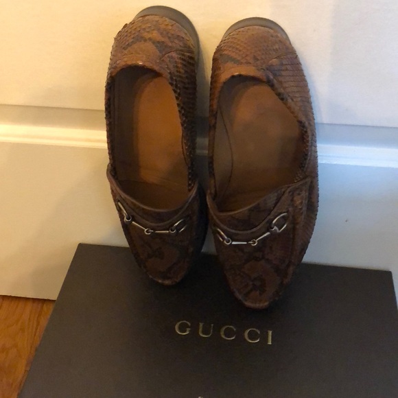 Gucci - Picture 2 of 5